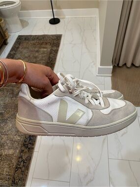 Veja White and Beige Sneakers